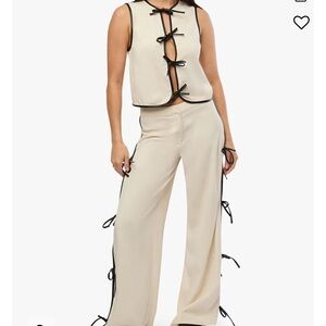 Women's Cream Tie-Detail Pants